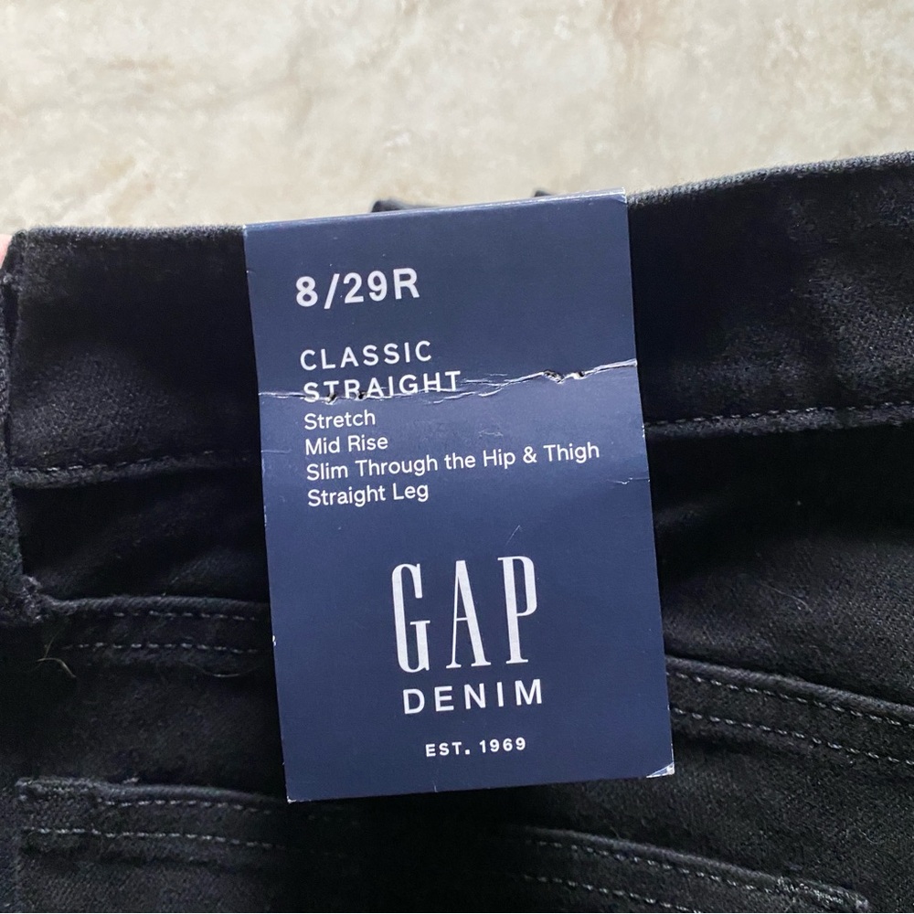 GAP Black Mid Rise Classic Straight Jeans